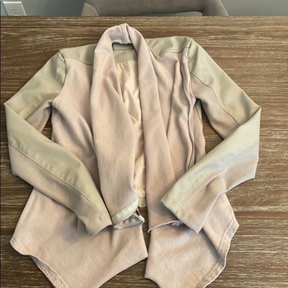 Blank NYC Sweater vegan Leather Jacket - Picture 5 of 6